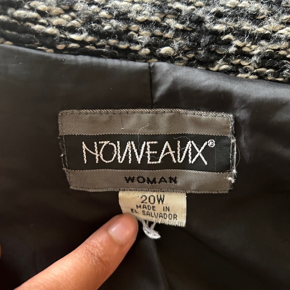 Nouveaux Black and White Jacket - Picture 5 of 6